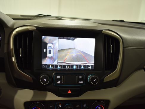 Used 2019 GMC Terrain Denali w/ Advanced Safety Package image 22
