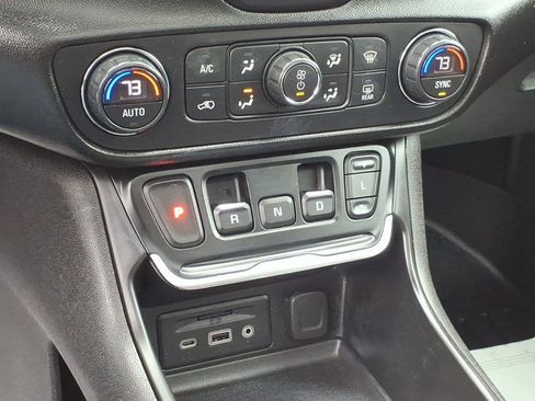 Used 2018 GMC Terrain Denali w/ LPO, 'HIT The Road' Package AWD/4WD image 21
