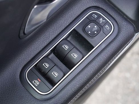 Used 2019 Mercedes-Benz A 220 image 9