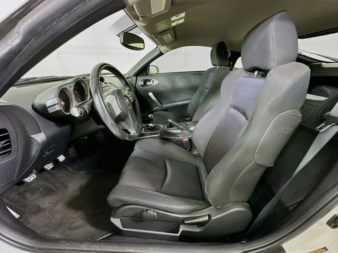 Used 2004 Nissan 350Z Performance w/ Aerodynamics Pkg RWD image 13