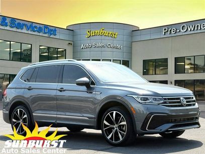 Used 2022 Volkswagen Tiguan SEL R-Line