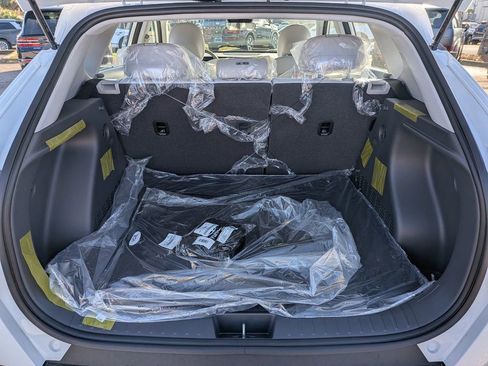 New 2026 Hyundai Kona SE FWD image 12