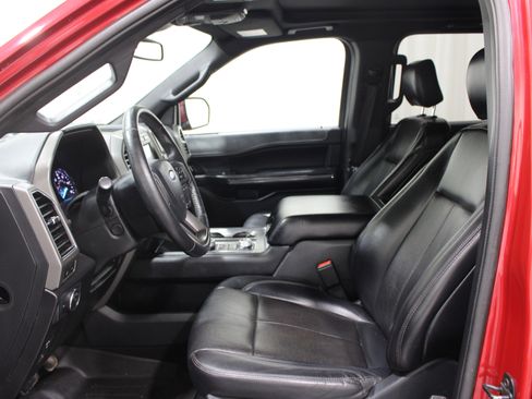 Used 2020 Ford Expedition XLT w/ Equipment Group 202A image 3