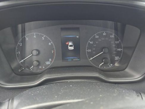 Used 2025 Toyota Corolla LE image 7