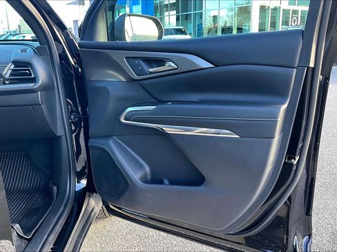 Used 2024 Chevrolet Traverse LS w/ Midnight/Sport Edition image 20