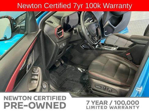 Used 2025 Chevrolet TrailBlazer RS w/ Convenience Package FWD image 8