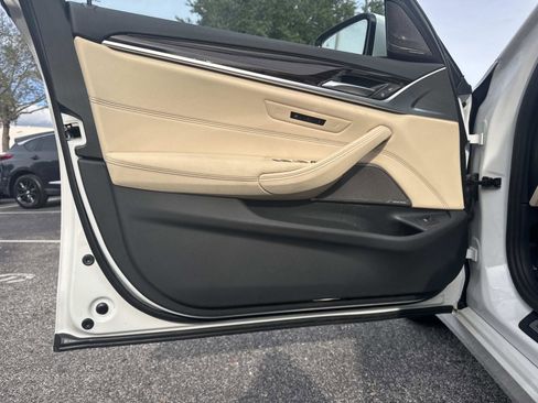 Certified 2023 BMW 540i w/ Premium Package image 16