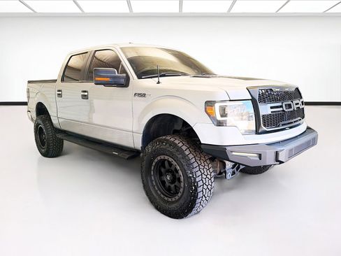 Used 2011 Ford F150 XLT w/ XLT Chrome Pkg RWD image 3