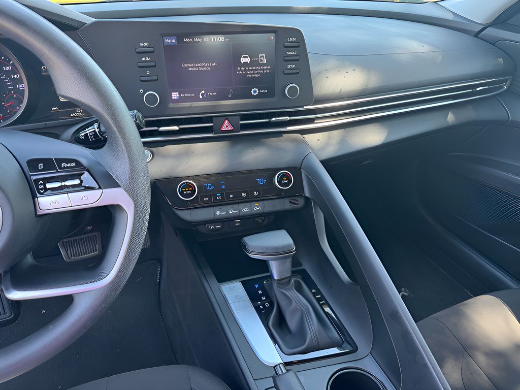 Used 2018 Chevrolet Colorado Z71 w/ Centennial Edition AWD/4WD image 24