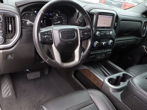 Used 2022 GMC Sierra 3500 Denali AWD/4WD image 12