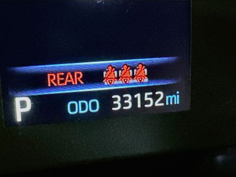 Used 2025 Toyota Corolla LE FWD image 18
