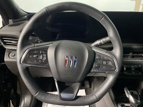 Used 2024 Buick Envista Preferred w/ Convenience I Package FWD image 14
