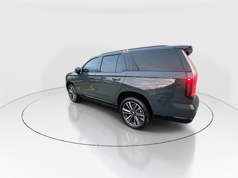 Used 2025 Cadillac Escalade Sport AWD/4WD image 6