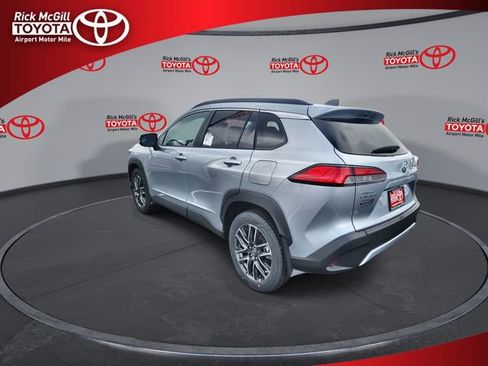 New 2026 Toyota Corolla Cross XLE image 6