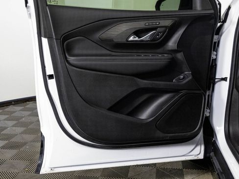 Certified 2022 GMC Terrain SLT w/ Elevation Edition image 33