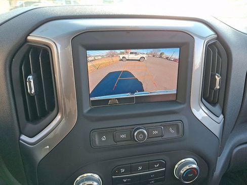 Used 2024 GMC Sierra 1500 Pro w/ Convenience Package image 17