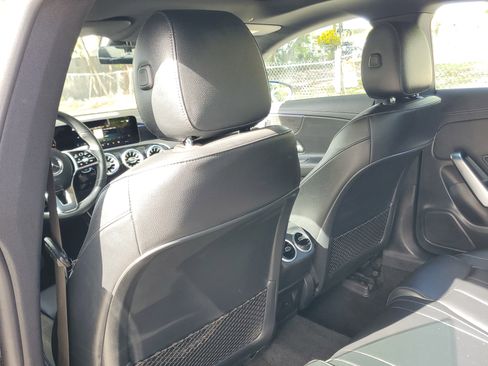 Used 2023 Mercedes-Benz CLA 250 w/ Premium Package image 9