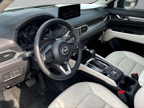 New 2025 MAZDA CX-5 AWD 2.5 S w/ Premium Plus Pkg image 8
