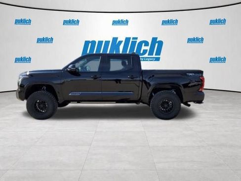 Used 2025 Toyota Tundra Platinum w/ TRD Off-Road Package AWD/4WD image 8