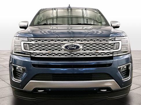 Used 2019 Ford Expedition Platinum AWD/4WD image 4