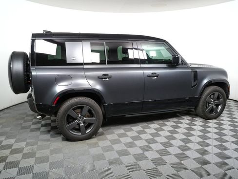 Used 2023 Land Rover Defender 110 V8 image 28