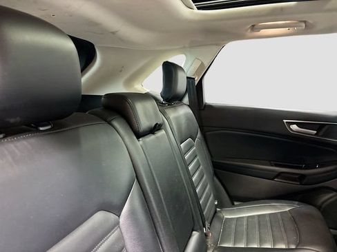 Used 2016 Ford Edge SEL w/ Equipment Group 201A AWD/4WD image 24