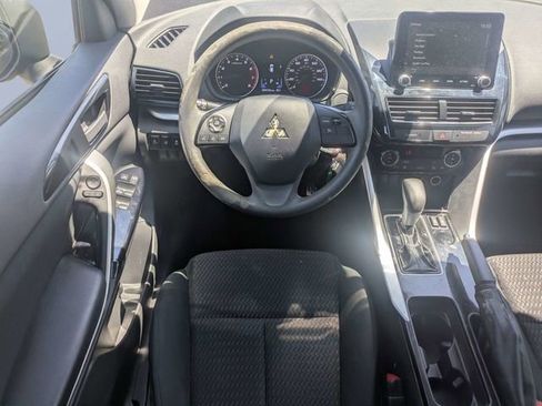 Used 2022 Mitsubishi Eclipse Cross LE FWD image 16