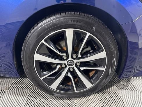 Used 2023 Nissan Maxima SV w/ Floor Mat Group image 23