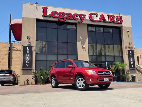 Used 2008 Toyota RAV4 Limited AWD/4WD image 2