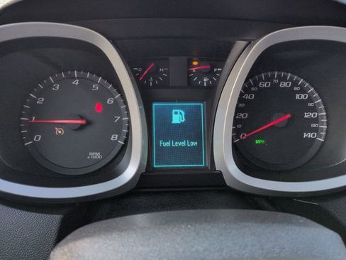 Used 2017 Chevrolet Equinox LT w/ Convenience Package image 14