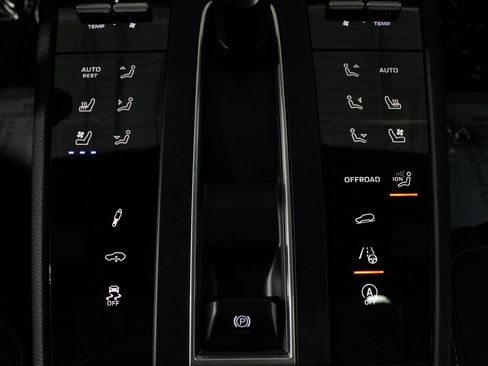 New 2026 Porsche Macan S AWD/4WD image 35