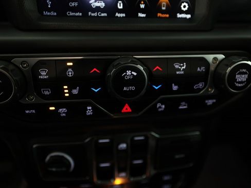 Used 2023 Jeep Wrangler Unlimited Rubicon 392 w/ Trailer Tow Package image 27