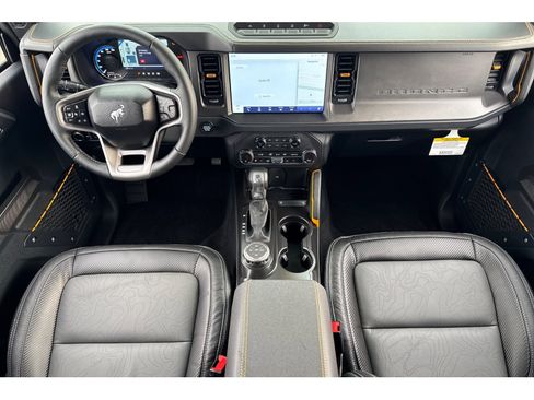 New 2024 Ford Bronco Badlands image 10