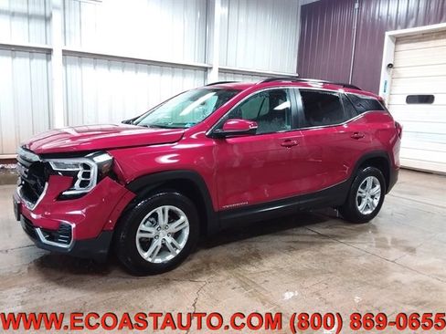Used 2022 GMC Terrain SLE w/ Driver Convenience Package image 1