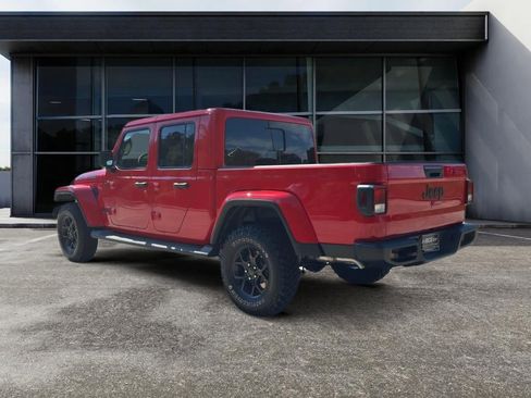 New 2025 Jeep Gladiator Sport image 5