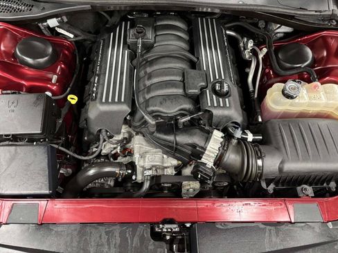 Used 2022 Dodge Challenger R/T Scat Pack w/ Driver Convenience Group RWD image 12