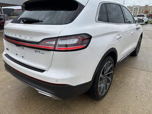 Used 2019 Lincoln Nautilus Reserve AWD/4WD image 4