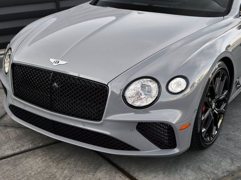 Used 2024 Bentley Continental GT S image 6