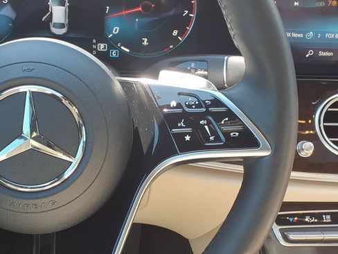 Used 2023 Mercedes-Benz E 350 4MATIC Sedan image 15