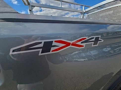 Used 2024 Chevrolet Silverado 2500 LT w/ Convenience Package image 59