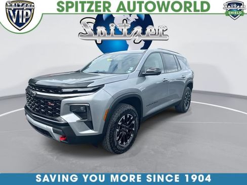 Certified 2025 Chevrolet Traverse Z71 w/ Driver Confidence Package AWD/4WD image 6