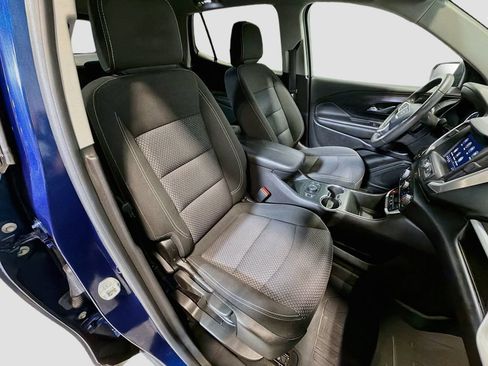 Used 2022 GMC Terrain SLE w/ Driver Convenience Package AWD/4WD image 29