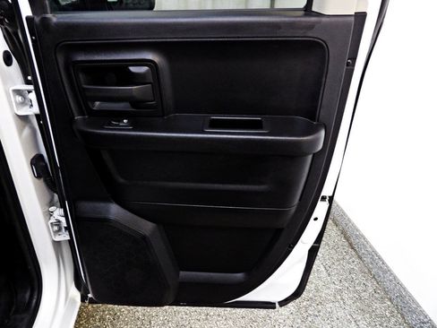 Used 2015 RAM 1500 Tradesman RWD image 11