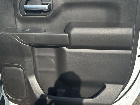 Certified 2021 Chevrolet Silverado 1500 Custom Trail Boss AWD/4WD image 19