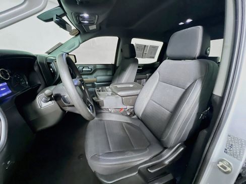 Used 2019 Chevrolet Silverado 1500 LT RWD image 14