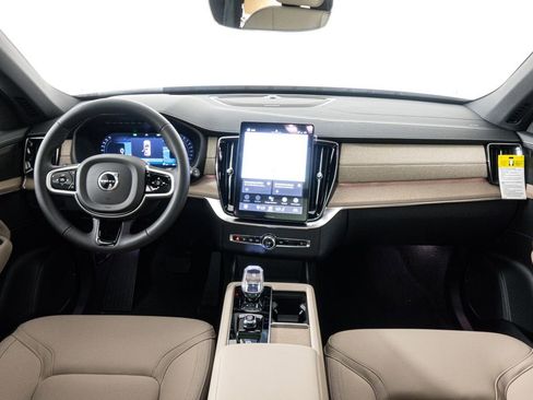 New 2026 Volvo XC90 B6 Plus w/ Protection Package Premier image 2