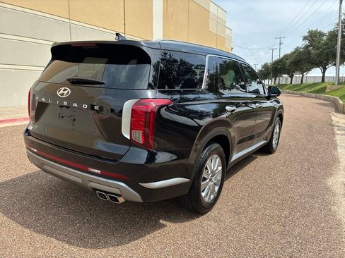 Certified 2025 Hyundai Palisade SEL FWD image 5