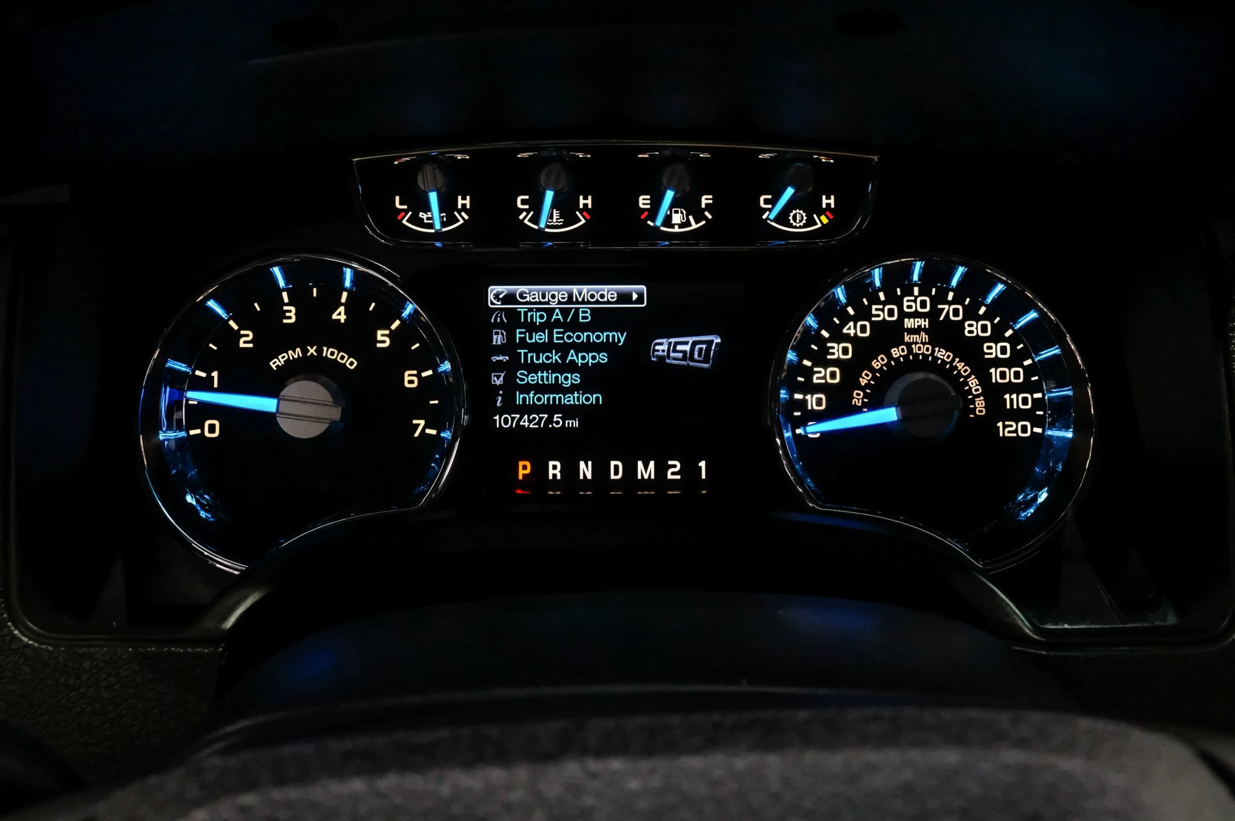 Used 2014 Ford F150 Lariat w/ Equipment Group 502A Luxury AWD/4WD image 25