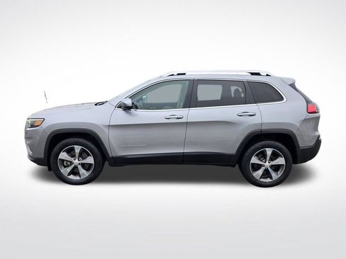 Used 2019 Jeep Cherokee Limited w/ Luxury Group AWD/4WD image 9