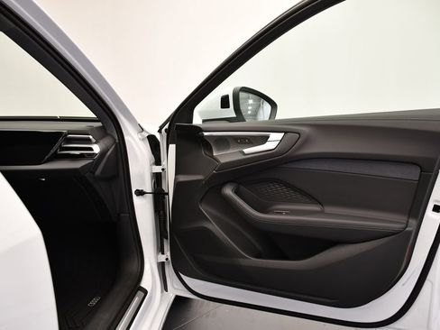 Used 2025 Audi A5 2.0T Premium Plus w/ Premium Plus image 43